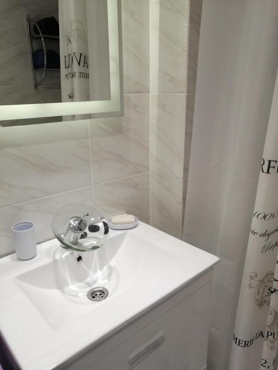 Petit Apartment En Avenida Belgrano Μπουένος Άιρες Εξωτερικό φωτογραφία